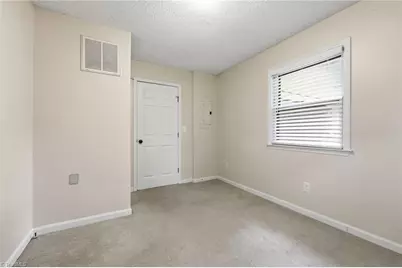 1021 Benjamin Parkway, Greensboro, NC 27408 - Photo 27