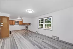 954-1 Parsonsville Rd, Purlear, NC 28665 - Photo 17