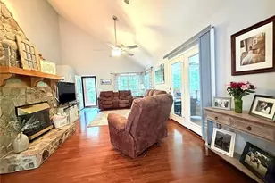 2472 Hamby Mountain Rd, Wilkesboro, NC 28697 - Photo 9
