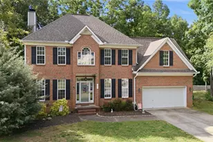 1914 Treyburn Ln, High Point, NC 27265 - Photo 17