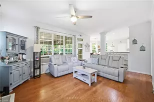 1914 Treyburn Ln, High Point, NC 27265 - Photo 9