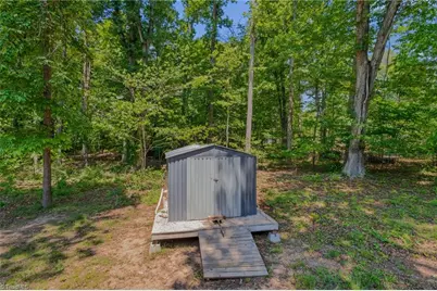 1805 South Avenue, Eden, NC 27288 - Photo 15