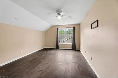 945 Biloxi Avenue, Kernersville, NC 27284 - Photo 9
