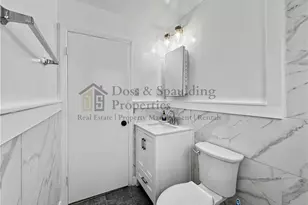 703 Abington Dr, Greensboro, NC 27401 - Photo 15
