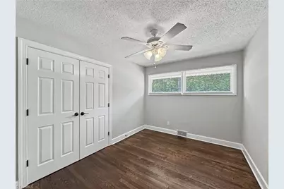 2213 Cone Boulevard, Greensboro, NC 27408 - Photo 13