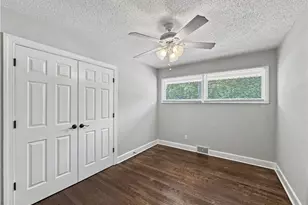 2213 Cone Blvd, Greensboro, NC 27408 - Photo 13