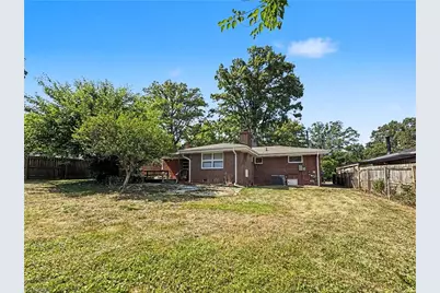 2213 Cone Boulevard, Greensboro, NC 27408 - Photo 31