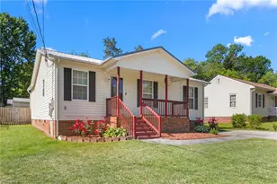 810 Arthur Ave, High Point, NC 27263 - Photo 3