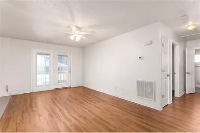 810 Arthur Avenue, High Point, NC 27263 - Photo 7