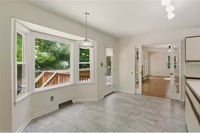 705 Luxbury Road, Winston-Salem, NC 27104 - Photo 15