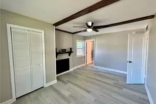 2401 Phoenix Dr, Greensboro, NC 27406 - Photo 25