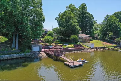1332 Lake Drive 9, Lexington, NC 27292 - Photo 5