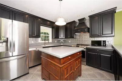 1332 Lake Drive 9, Lexington, NC 27292 - Photo 29
