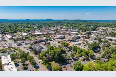 163 E Academy Street, Asheboro, NC 27203 - Photo 17