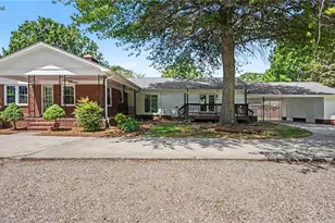 307 E Main St, Stoneville, NC 27048 - Photo 3