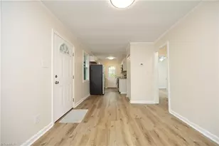 1312 Woodside Dr, Greensboro, NC 27405 - Photo 7