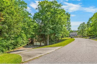 9412 Horse Creek Run, Kernersville, NC 27284 - Photo 43