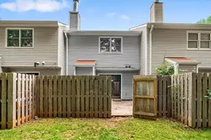 4345 Baylor St, Greensboro, NC 27455 - Photo 27