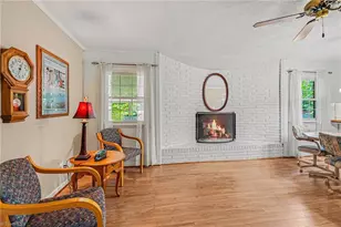 2923 Ardmore St, Burlington, NC 27215 - Photo 9