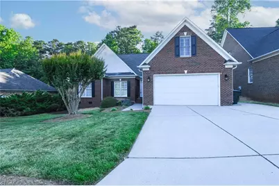 3702 Regents Park Lane, Greensboro, NC 27455 - Photo 3