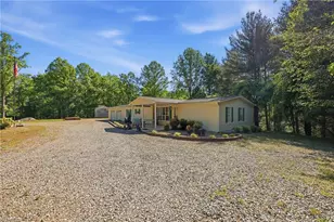 210 Lankford Ln, North Wilkesboro, NC 28659 - Photo 37