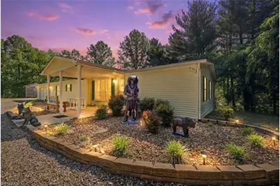 210 Lankford Lane, North Wilkesboro, NC 28659 - Photo 3