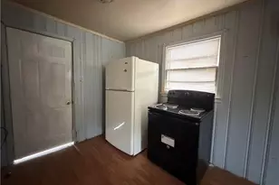 1015 Moody St, Greensboro, NC 27401 - Photo 11
