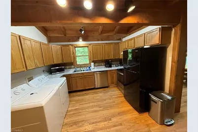 1105 Fall Creek Road, Purlear, NC 28665 - Photo 19
