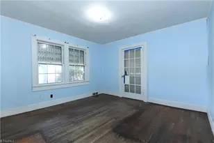 1402 Oak Ridge Rd, Kernersville, NC 27284 - Photo 15