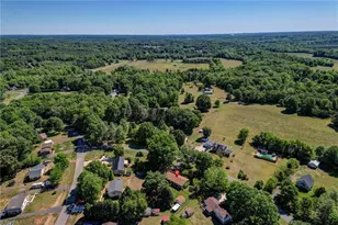 130 Fieldale Dr, Stoneville, NC 27048 - Photo 7