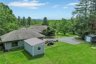 931 935 939 Don Bare Rd, Jefferson, NC 28640 - Photo 27