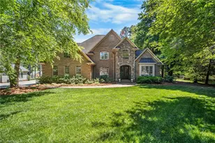 5605 Birkdale Dr, Lexington, NC 27295 - Photo 1