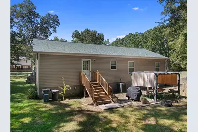 170 Garrett Lane, Thomasville, NC 27360 - Photo 25