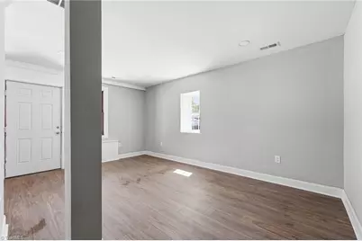 125 The Boulevard, Eden, NC 27288 - Photo 11