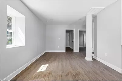 125 The Boulevard, Eden, NC 27288 - Photo 5