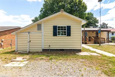 214 Moon Street, Thomasville, NC 27360 - Photo 31