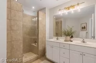 2219 Delaney Dr, Burlington, NC 27215 - Photo 21
