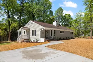 106 Circle Dr, Mebane, NC 27302 - Photo 3
