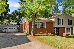 3010 Shady Lawn Dr, Greensboro, NC 27408 - Photo 3