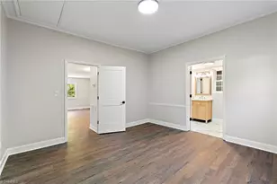 409 Peele St, Burlington, NC 27215 - Photo 21
