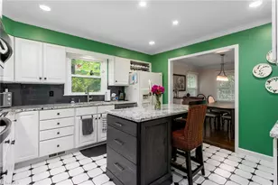 1301 Lakewood Dr, Greensboro, NC 27410 - Photo 11