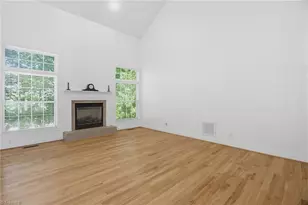 203 Southern Woods Dr, Winston-Salem, NC 27107 - Photo 5