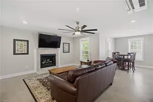 203 Southern Woods Dr, Winston-Salem, NC 27107 - Photo 23