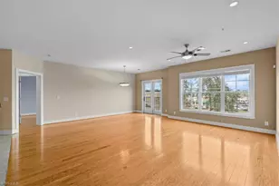 2920 Martinsville Rd, Greensboro, NC 27408 - Photo 9