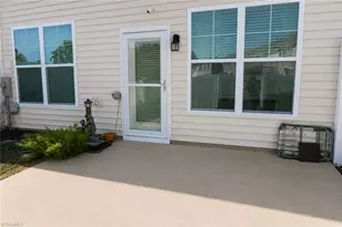 807 Riley Ln, Greensboro, NC 27455 - Photo 31