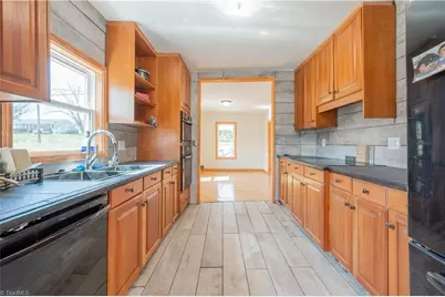 105 Swanson Street, Galax, VA 24333 - Photo 13