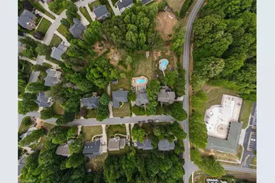 5707 Middlebury Place, Greensboro, NC 27410 - Photo 31