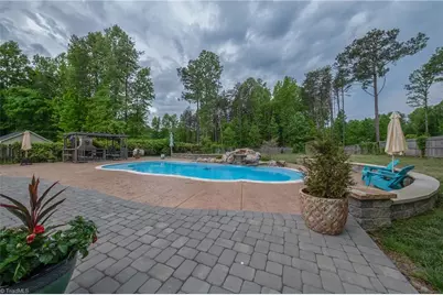 5707 Middlebury Place, Greensboro, NC 27410 - Photo 33