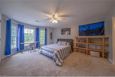 5707 Middlebury Place, Greensboro, NC 27410 - Photo 25