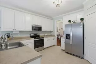 5567 Friendship Glen Dr, Browns Summit, NC 27214 - Photo 19